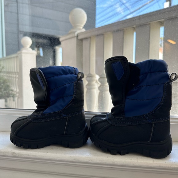 The Children’s Place Snowboots Toddler size 5 - Picture 7 of 7